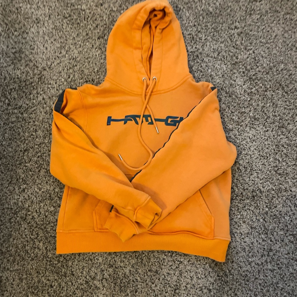 I am Gia oversize sweater  size small